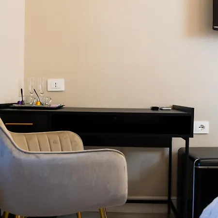 215 Colosseum - Konukevi